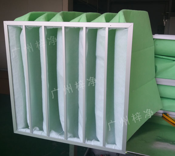 過濾棉袋式初效過濾器具有風(fēng)量大、阻力低、容塵量大特點(diǎn)。